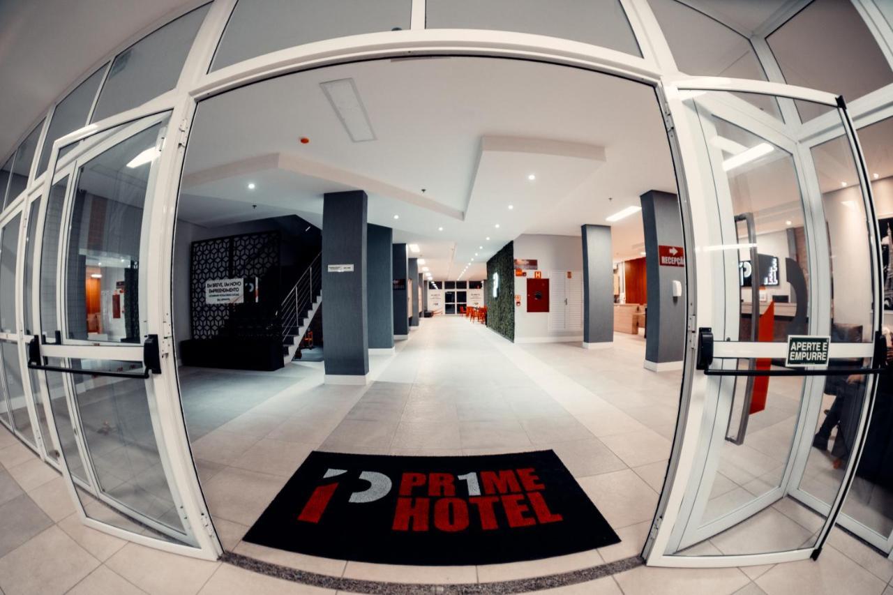 P1 Hotel Санта-Мария Экстерьер фото
